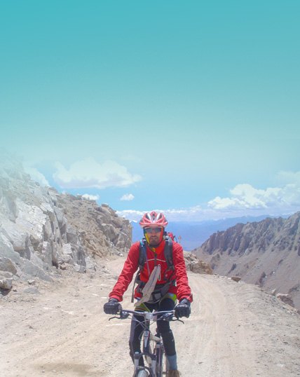 Sports Enthusiast, an Adventurist and Social Contributor